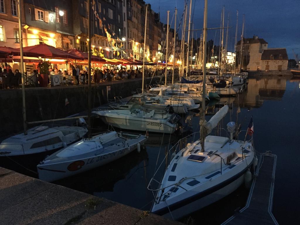 Le Petit Paradis Honfleur Room photo